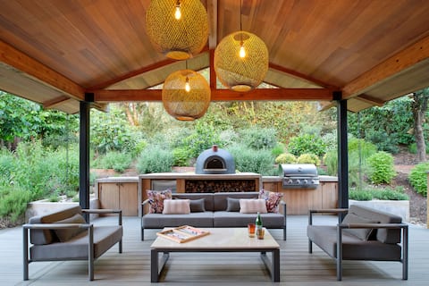 Luxury Retreat w/ Pool, Hot Tub & Sauna