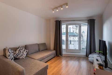 Successful Airbnb property: Cathedral Views 2BR | Central Belfast | Sleeps 6 in Duncairn