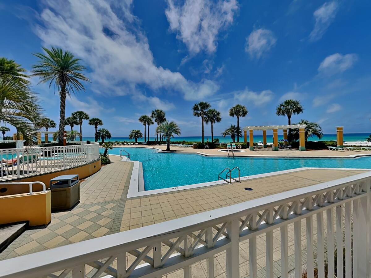 En Soleil 121 West | Gulf Front - Condominiums for Rent in Panama