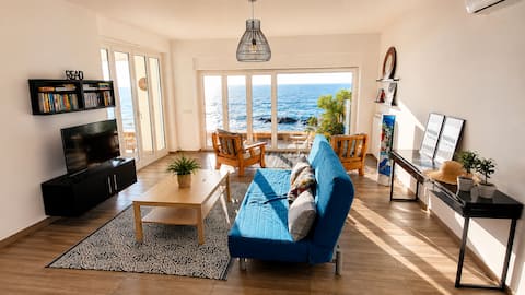 Popular Airbnb listing: Marina Holiday Home - Beach house in Pizzo