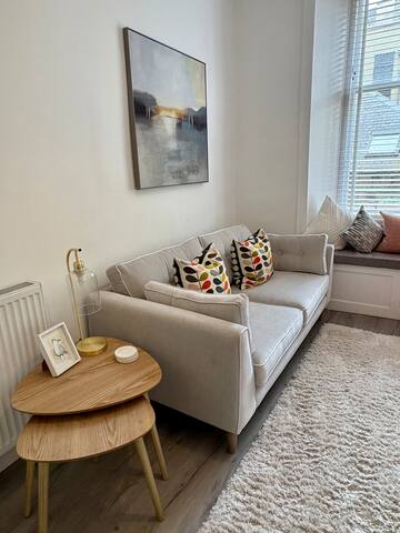 Jeffrey’s House gallery image 3