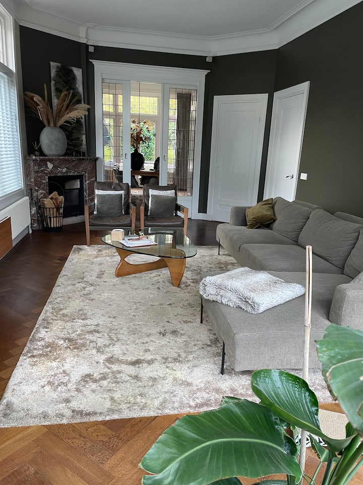 Luxury Villa – Ideal For Families & Peaceful Stays - Bussum