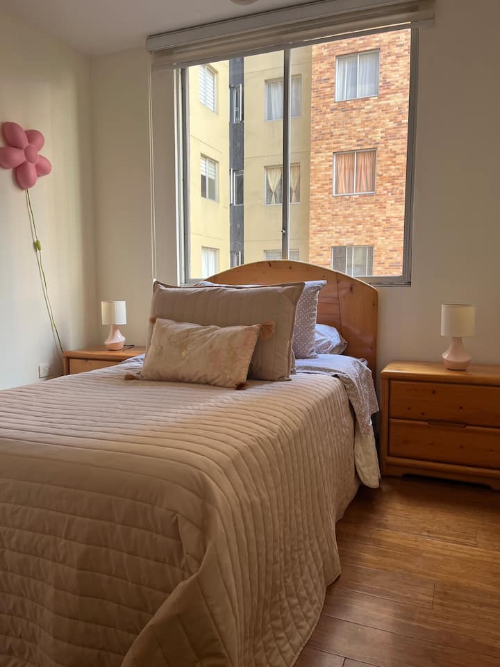 საძინებელი 1