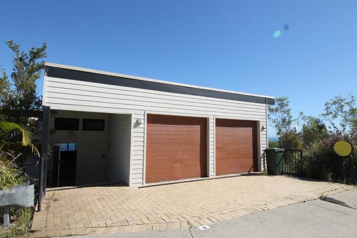 Moreton Magnificent Views gallery image 5