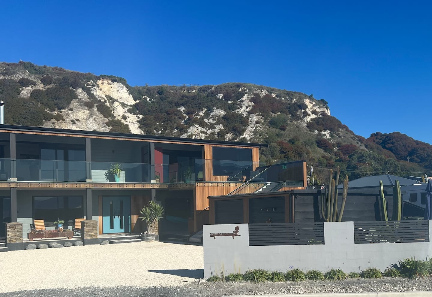 Te Ora (Life) Luxury Beach Retreat 3