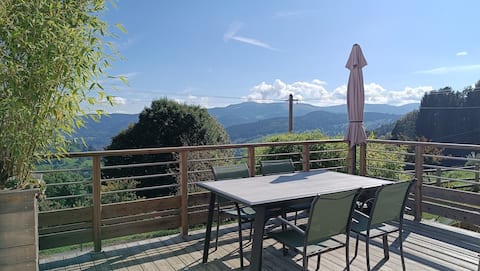 On the balconies of the valley