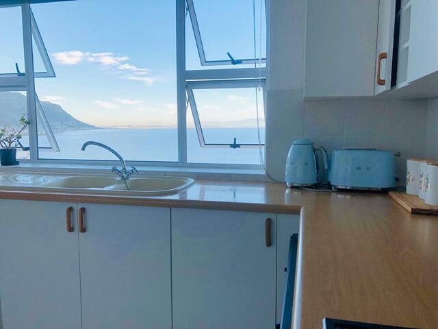 Villa on 39 gallery image 5