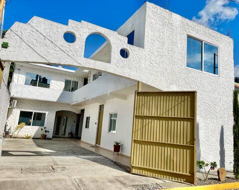 Large Apartment 1 For Groups (Invoice)