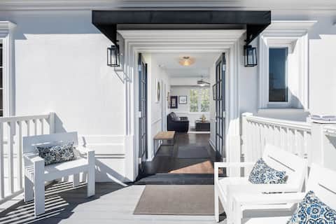 Coronado Crown 2 Village Gem, Minutes to Sand