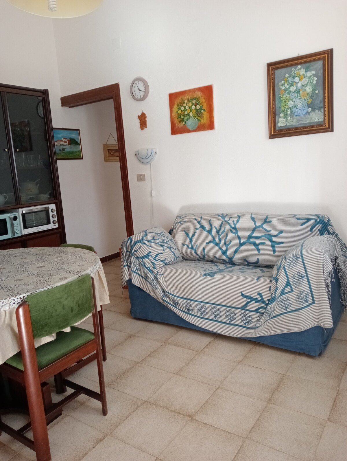 მისაღები ოთახი