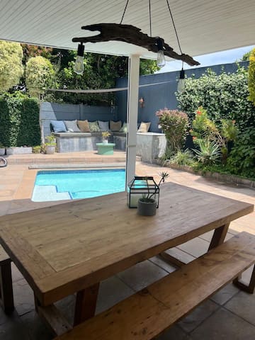 Family Friendly Holiday Home -Claremont Cape Town