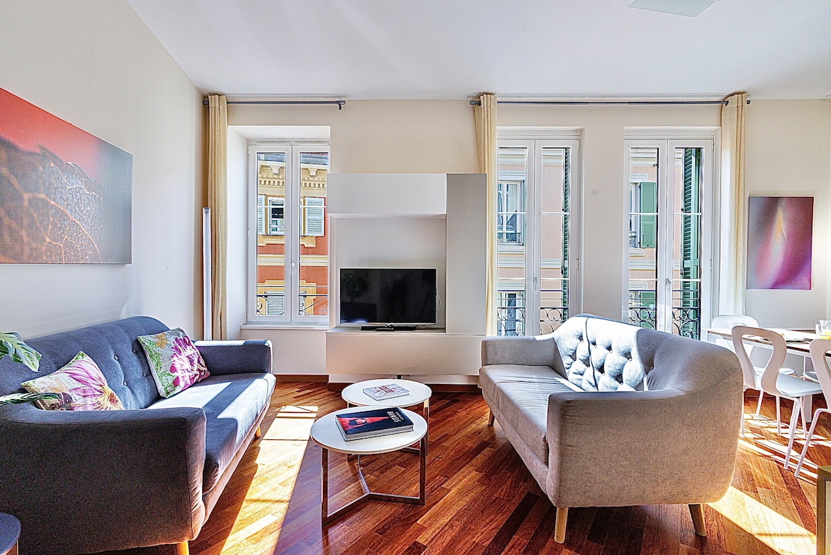 Top Airbnb: Rose 2 Duplex - Air conditioning - Downtown - Wifi in Menton