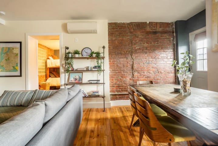 4 Bed in Williamsburg, Minutes from Manhattan gallery image 4