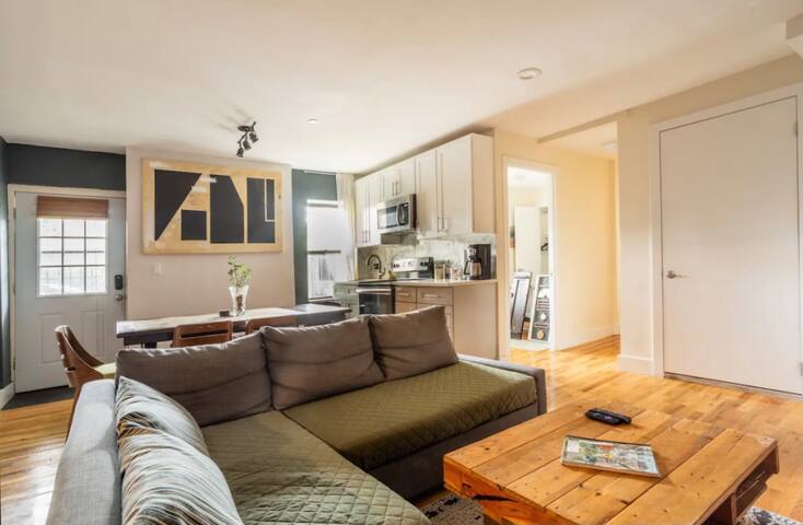 4 Bed in Williamsburg, Minutes from Manhattan gallery image 5