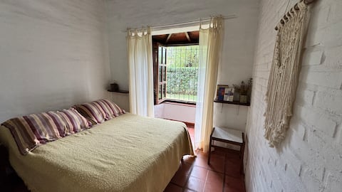 Airbnb con mejor rendimiento: Casitas en V. de las Rosas with heater and grill en Villa Las Rosas