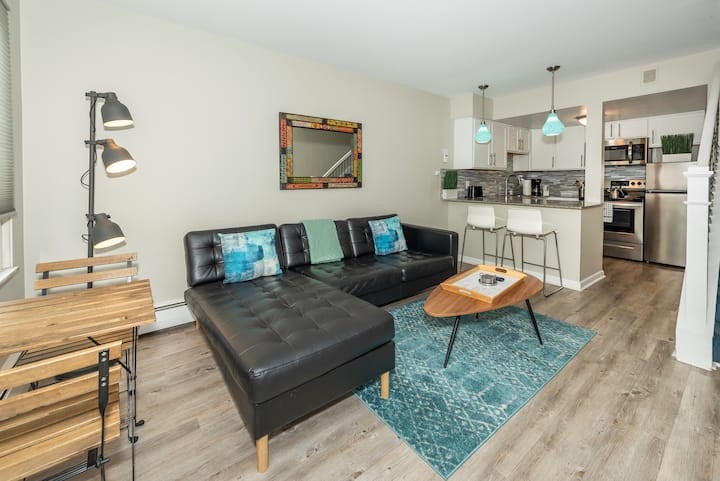 Perfect Kerrytown + Main St. Location W/parking #3 - Ann Arbor