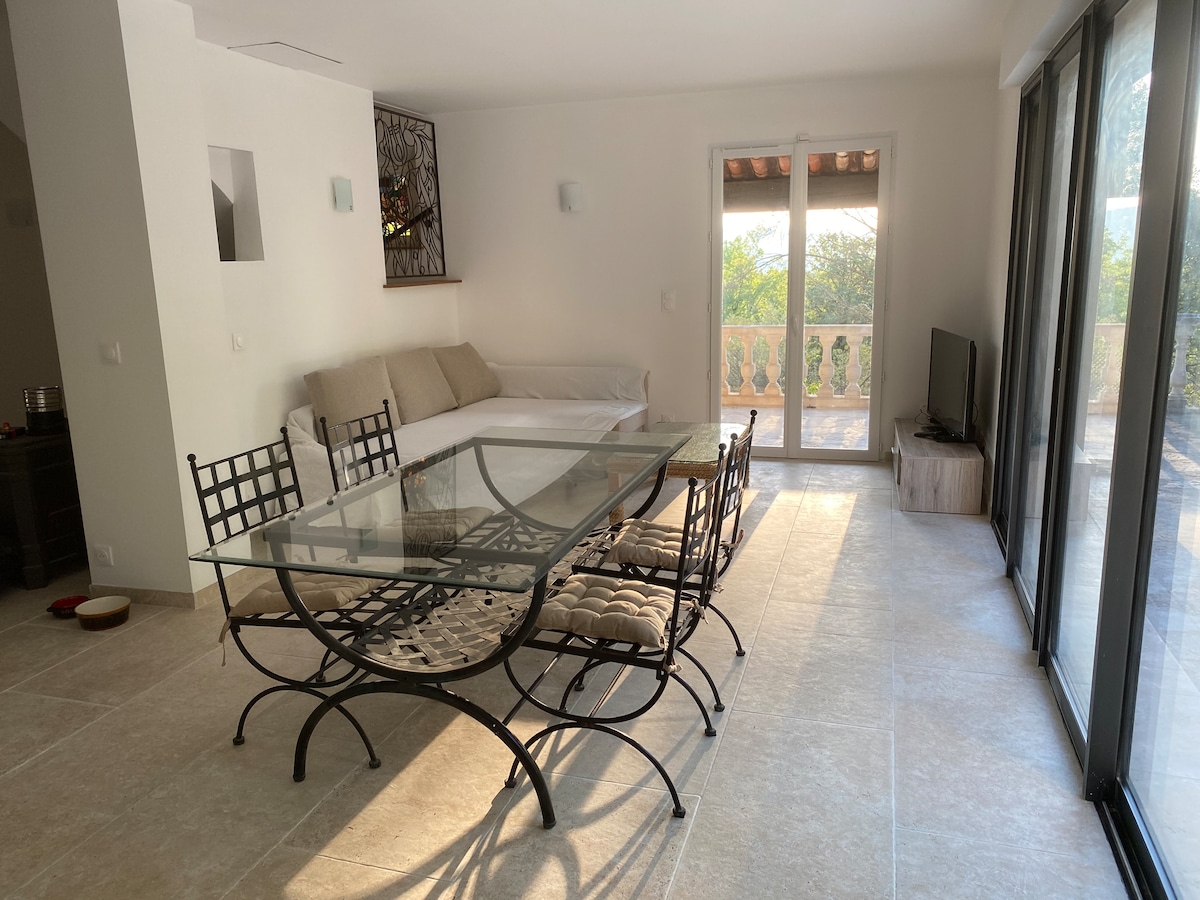 Beliebte Airbnb-Anzeige: Splendide Villa in Fayence