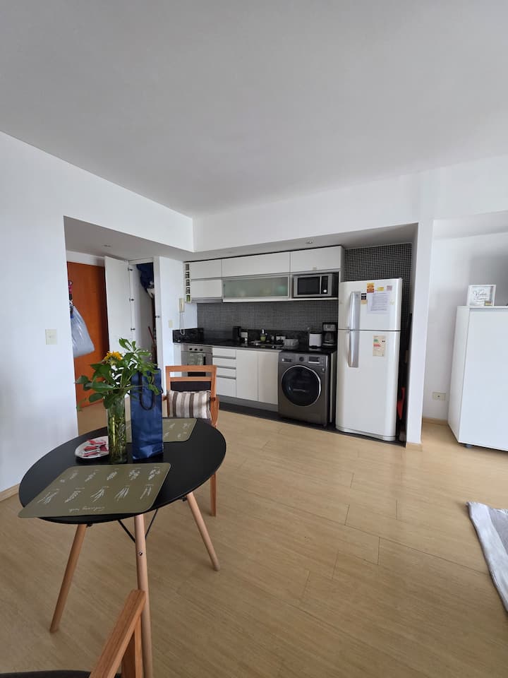 Departamento de 2 ambientes con balcón en Palermo