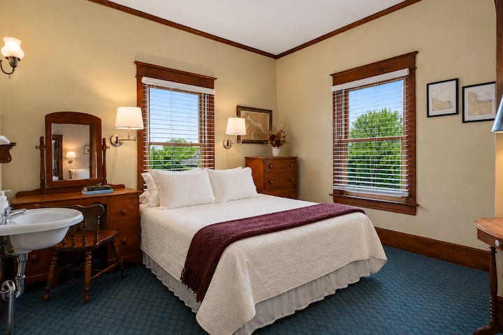 Bedroom 9