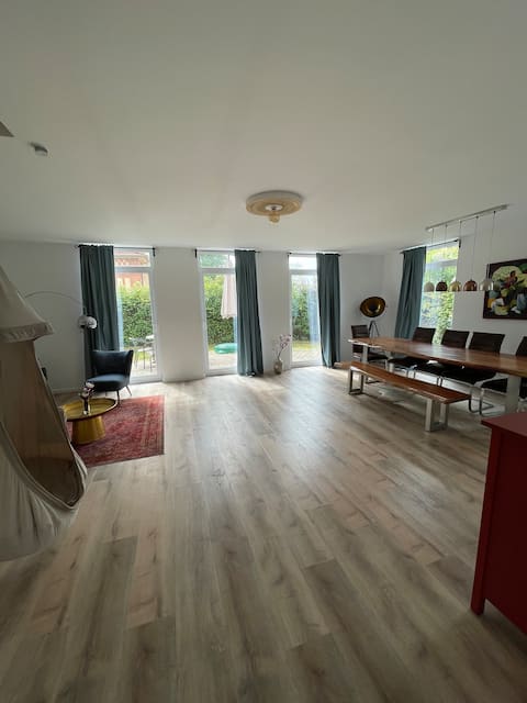 Family Oasis with Garden | Fast Links to Berlin