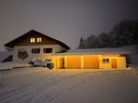 Beautiful 2-room in Nagelfluh Hüs