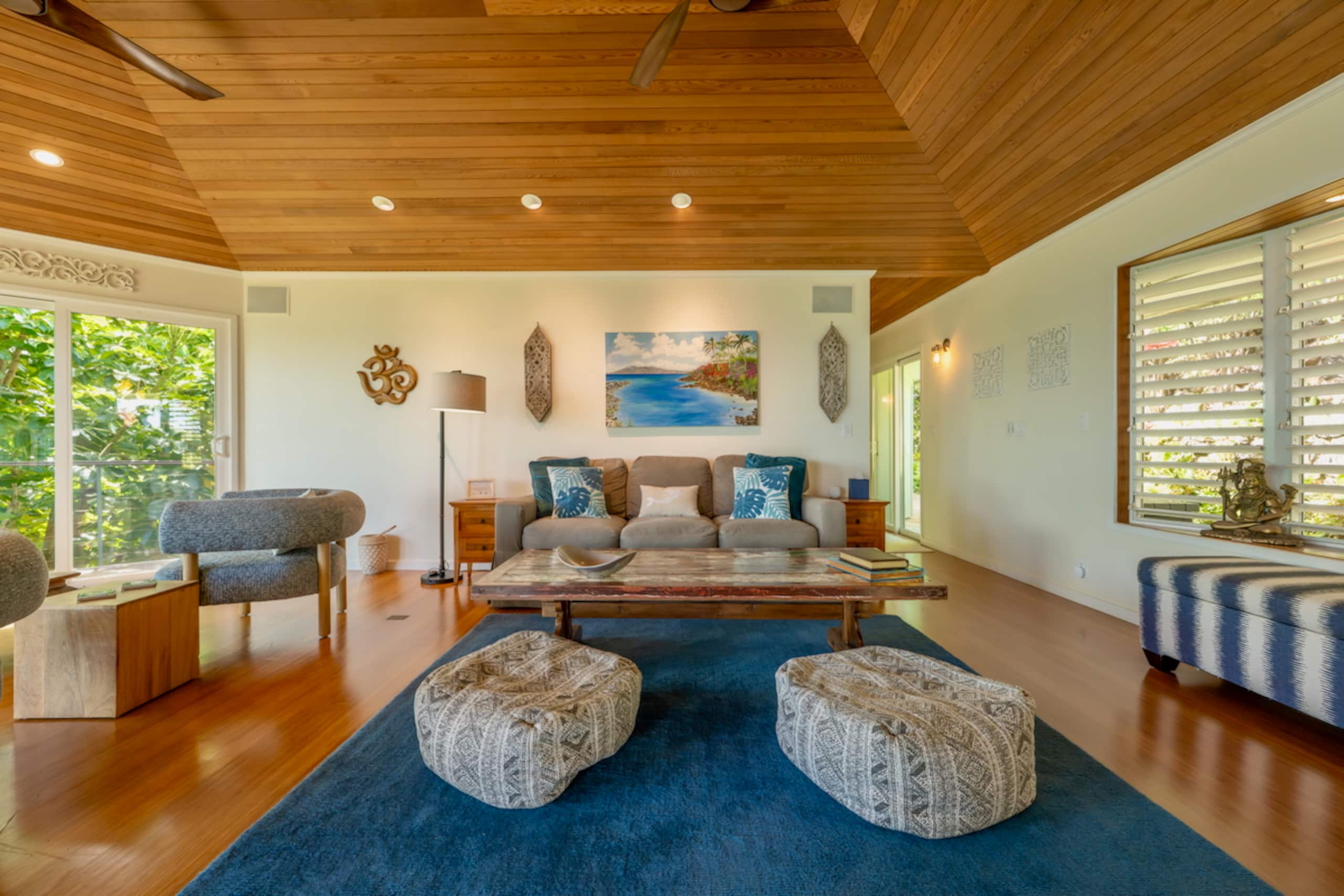 Home in Lahaina · ★4.93 · 2 bedrooms · 3 beds · 2 baths - Image 3