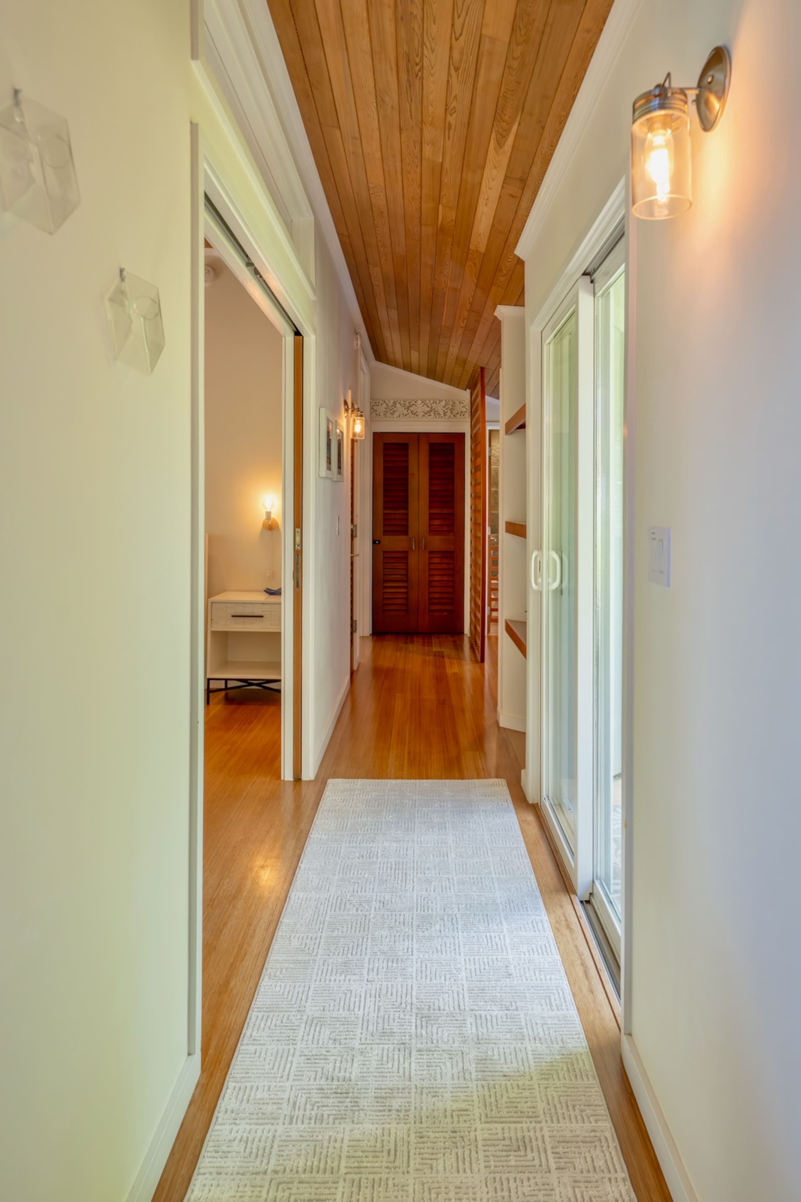 Home in Lahaina · ★4.93 · 2 bedrooms · 3 beds · 2 baths - Image 9