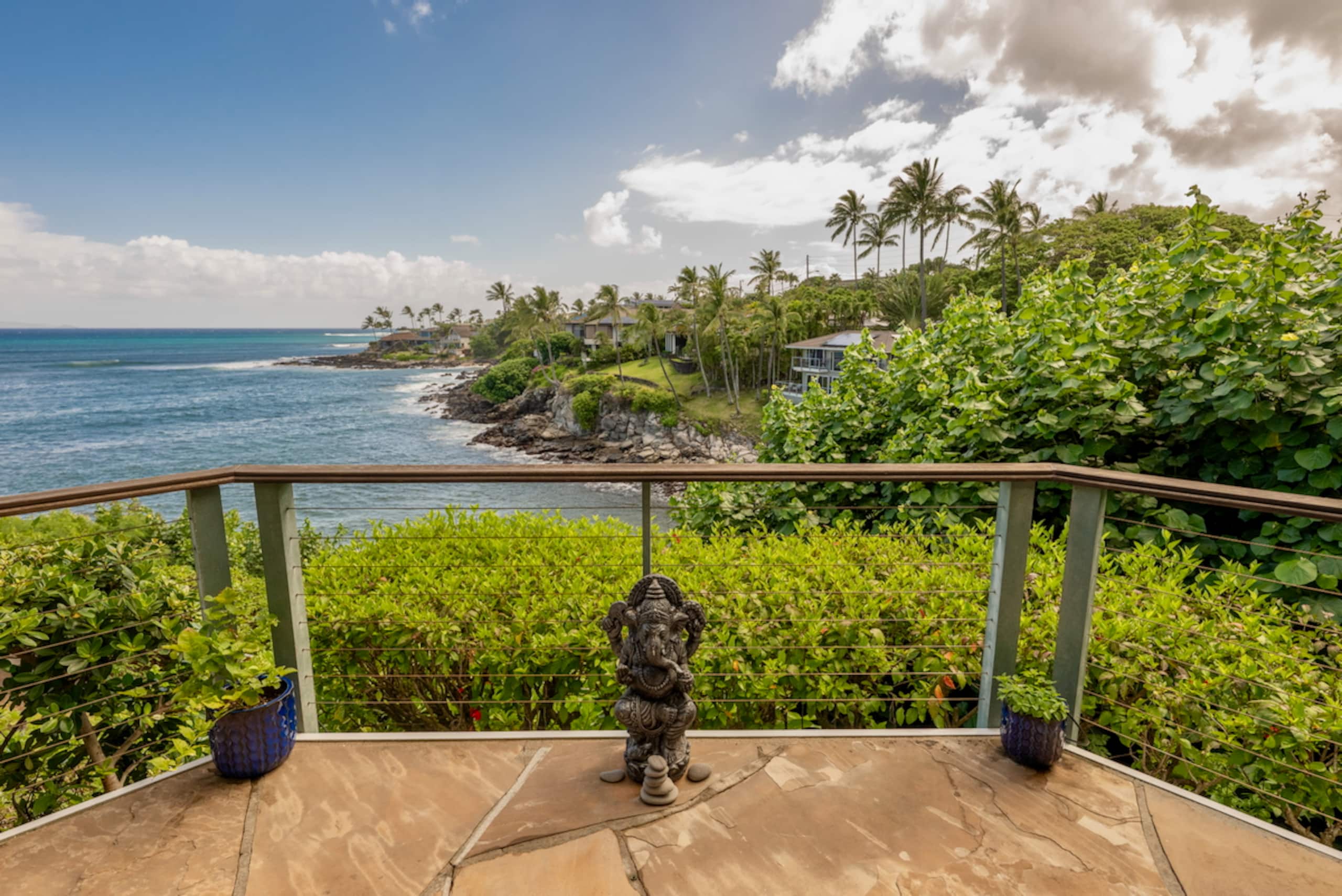 Home in Lahaina · ★4.93 · 2 bedrooms · 3 beds · 2 baths - Image 46