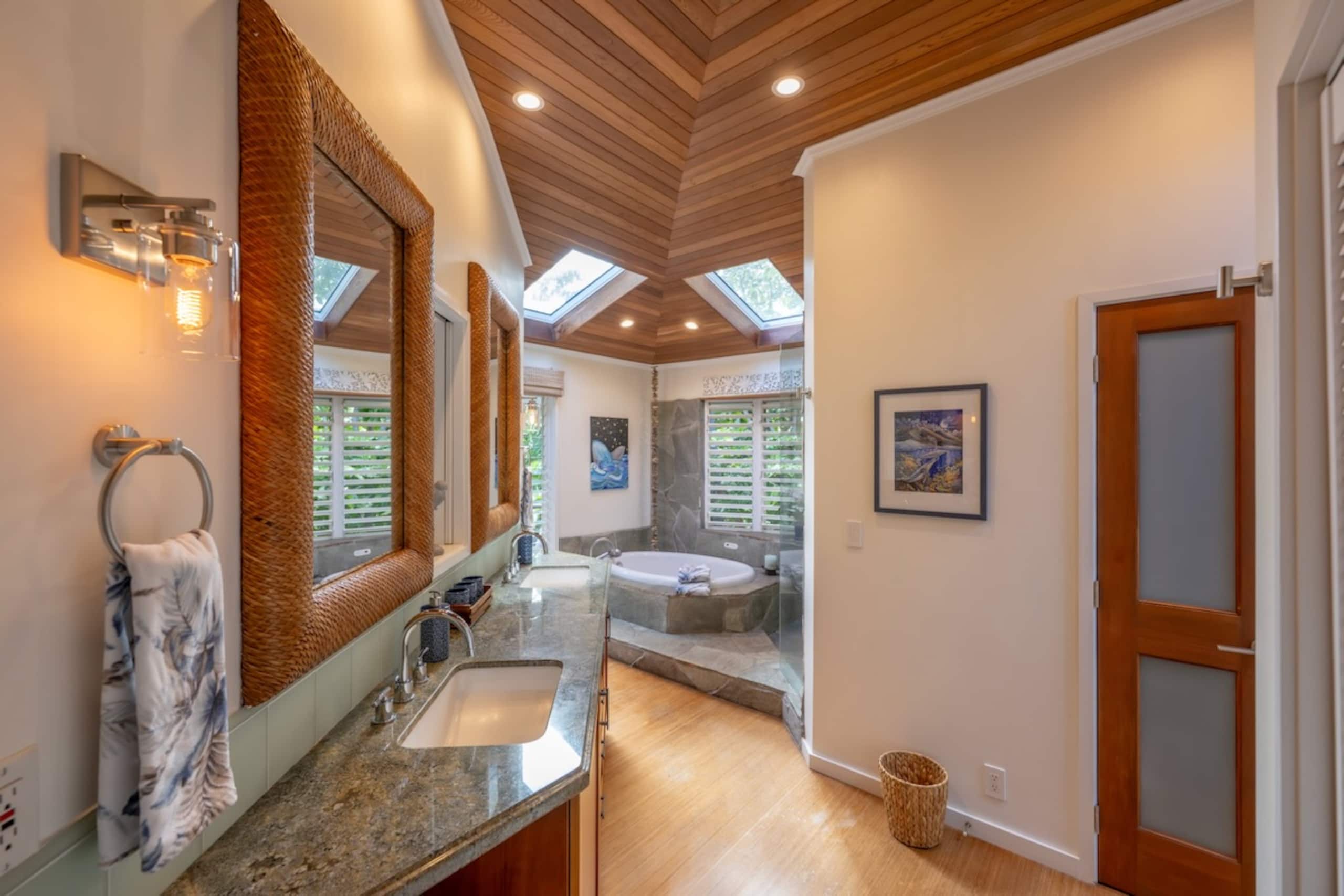 Home in Lahaina · ★4.93 · 2 bedrooms · 3 beds · 2 baths - Image 34