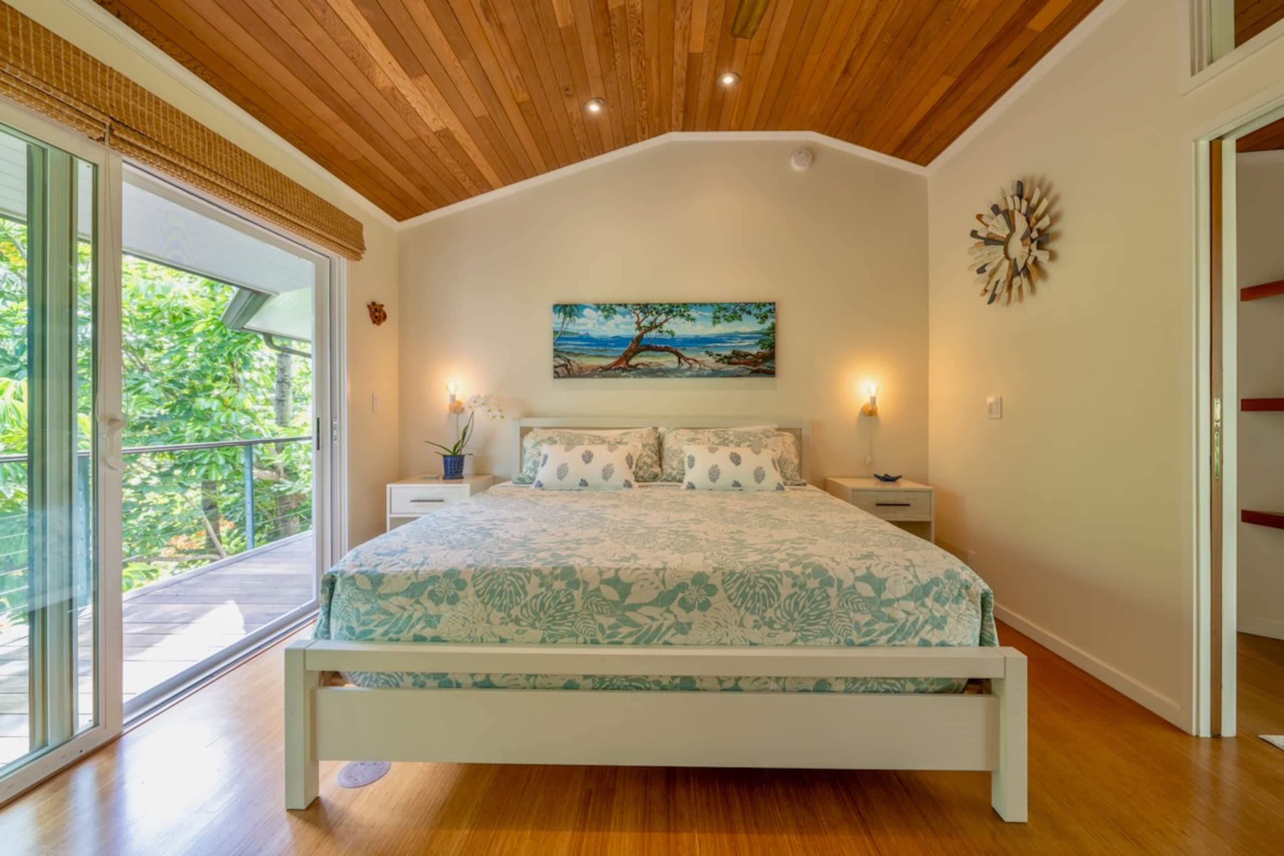 Home in Lahaina · ★4.93 · 2 bedrooms · 3 beds · 2 baths - Image 26