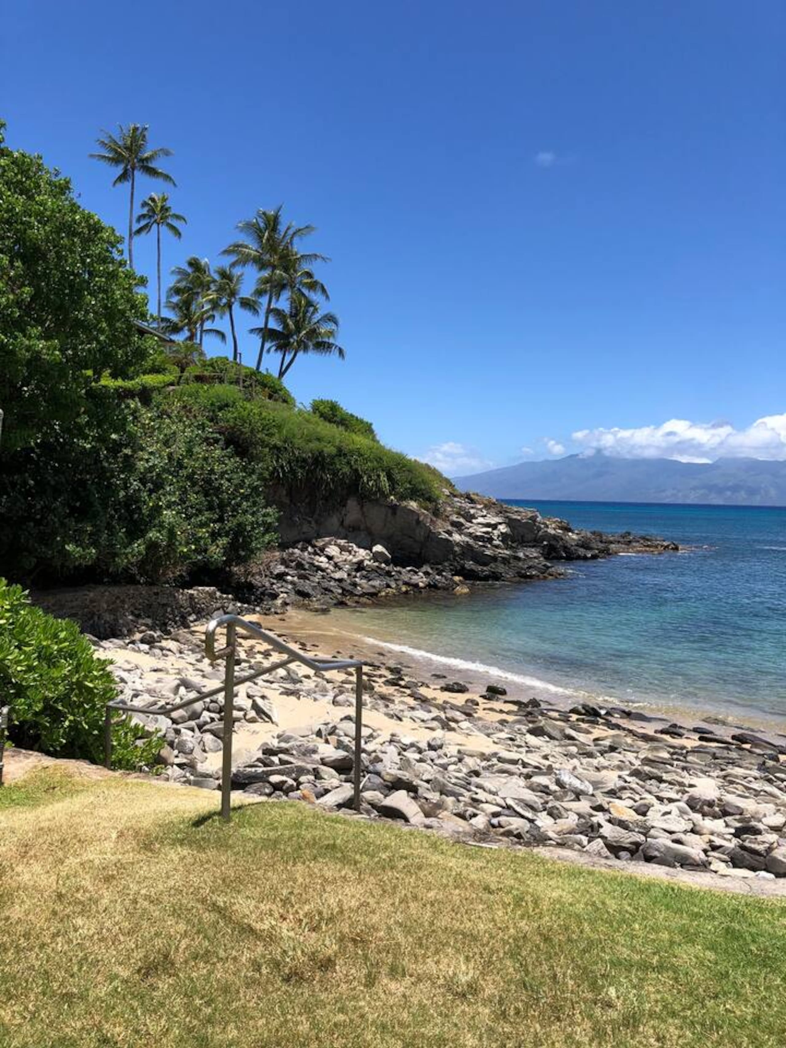 Home in Lahaina · ★4.93 · 2 bedrooms · 3 beds · 2 baths - Image 75