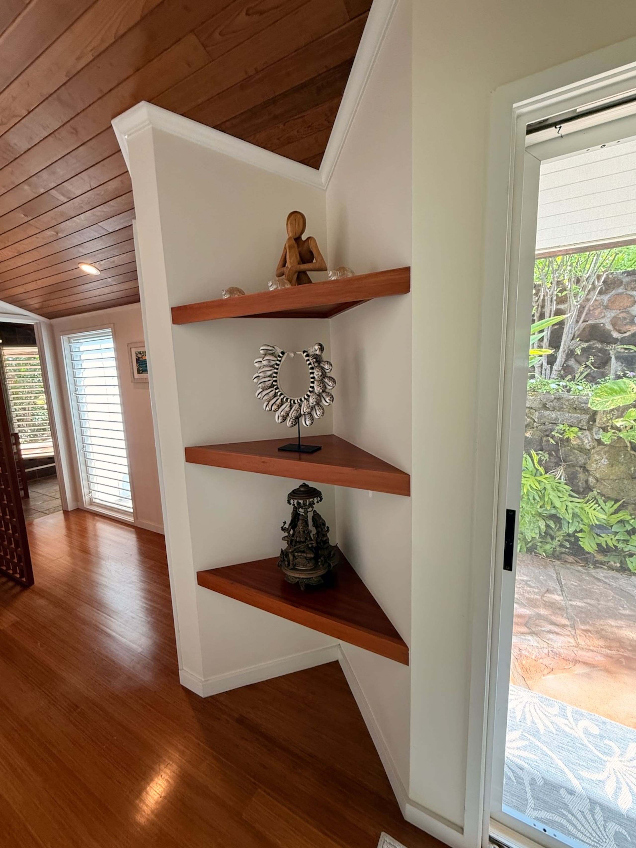 Home in Lahaina · ★4.93 · 2 bedrooms · 3 beds · 2 baths - Image 38