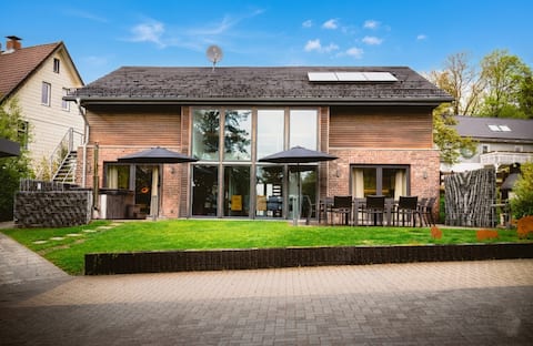 Sauna + Hot Tub | 8 BR | Braunlage Mountain Dream