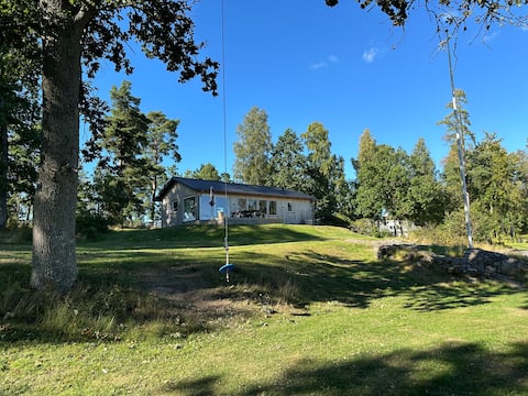 Småland's Idyll by the lake Vidöstern