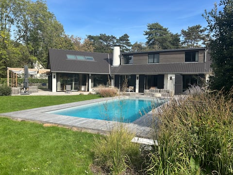 Large villa – equestrian center