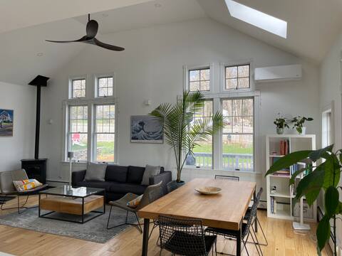 Spacious & bright house in Arlington