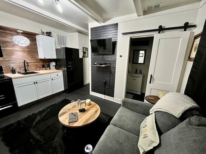 Cozy Getaway At Stone Horse - Bardstown, KY