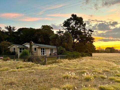 The Shepherd's Cottage at Clifton Station