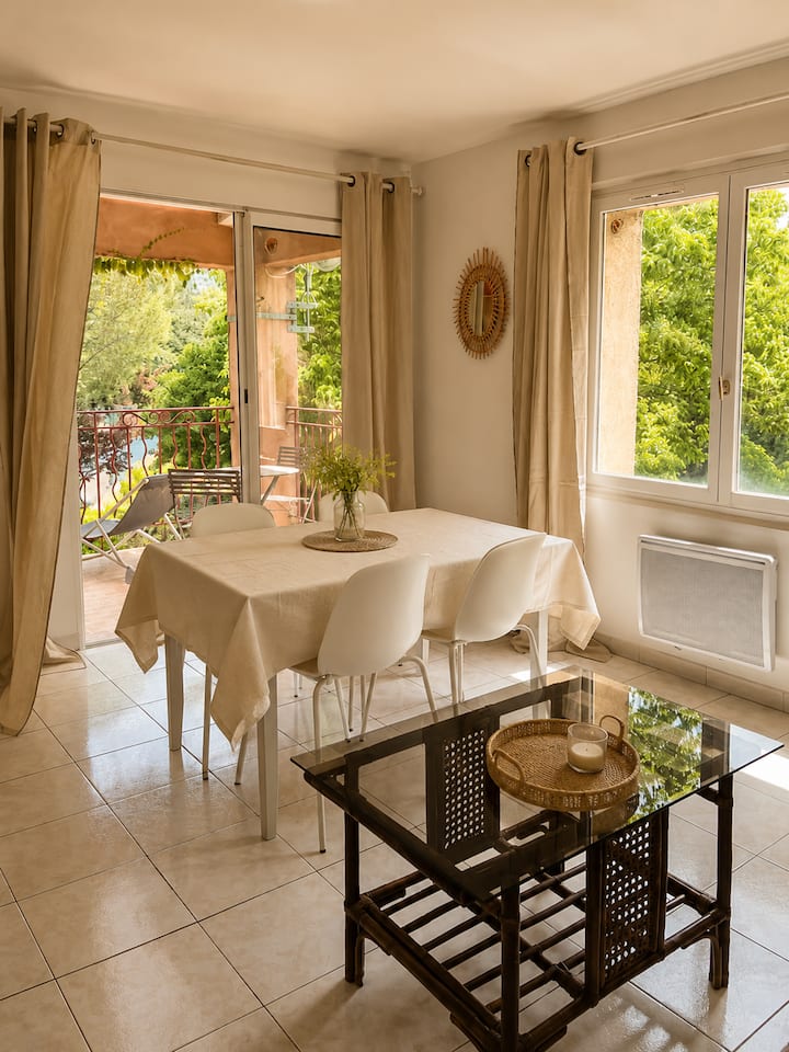 Appartement Calme, Terrasse Et Proche Des Thermes - Valensole