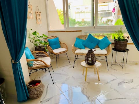 Popular Airbnb listing: Roses | Family vacation, swimming pool & barbecue in Roses