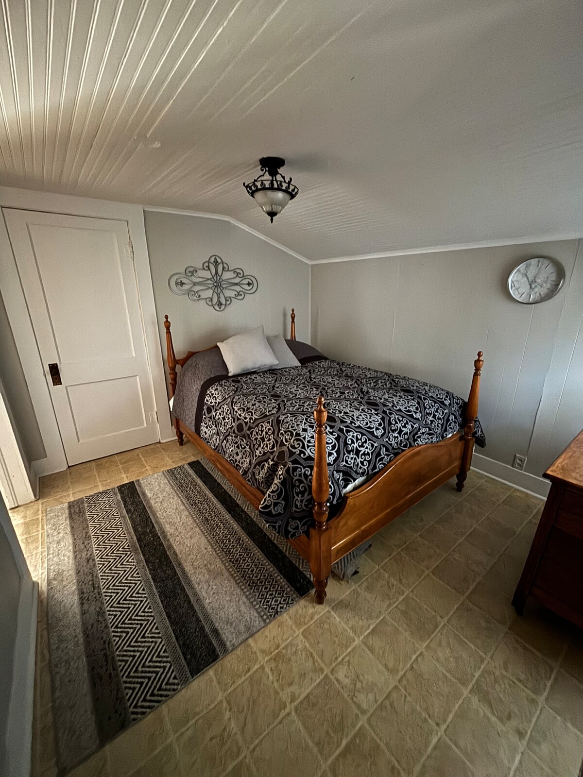 غرفة النوم 1