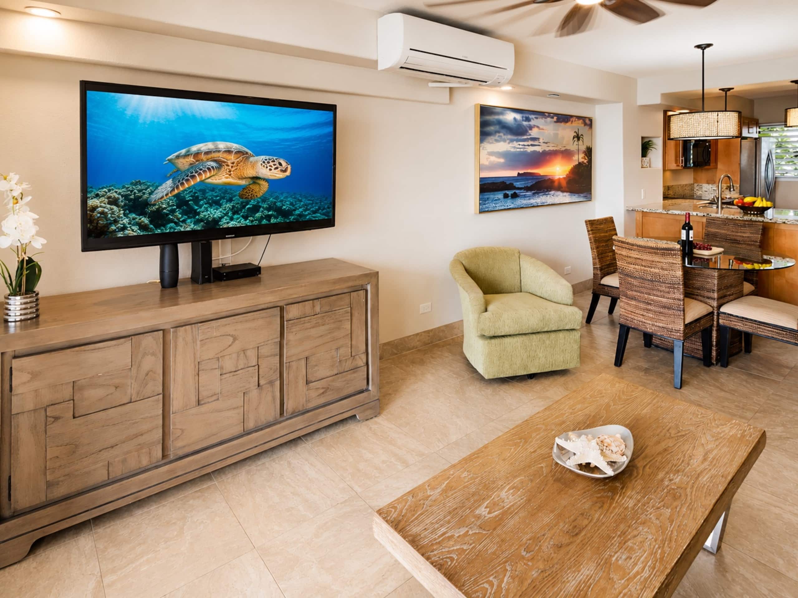 Condo in Kihei · ★4.93 · 1 bedroom · 2 beds · 1 bath - Image 4