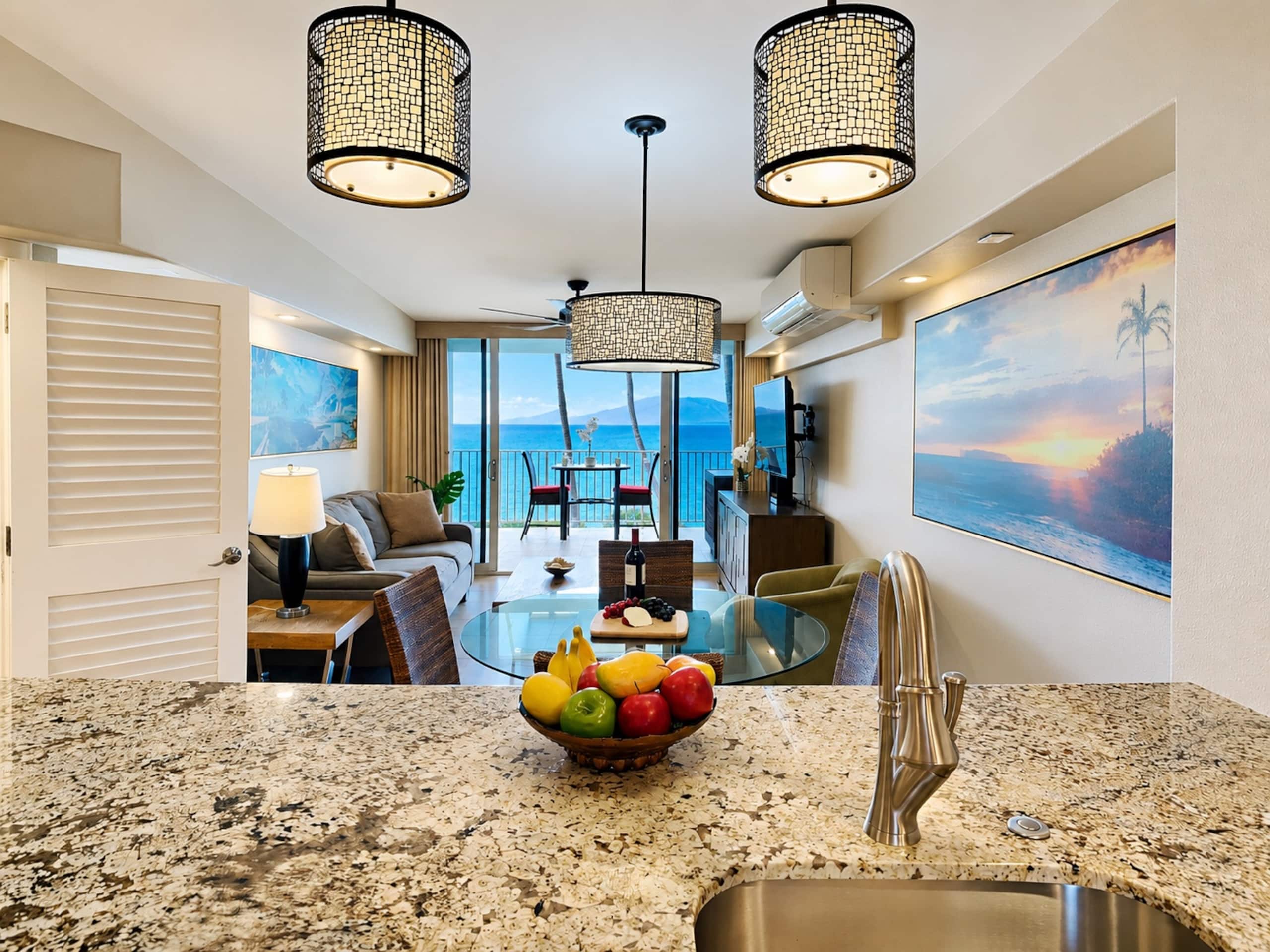 Condo in Kihei · ★4.93 · 1 bedroom · 2 beds · 1 bath - Image 3