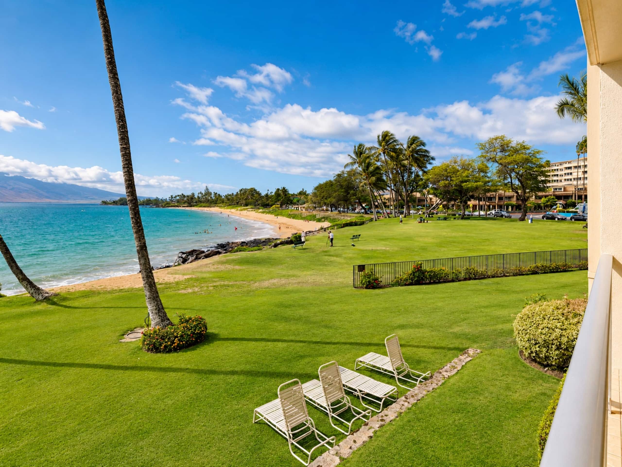 Condo in Kihei · ★4.93 · 1 bedroom · 2 beds · 1 bath - Image 25