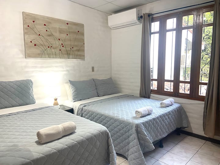 غرفة النوم 2