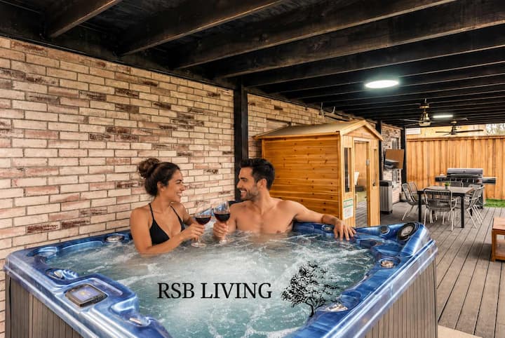 Elite 5br/3.5b Home With Game Room, Hot Tub, & Sau - Grand Prairie