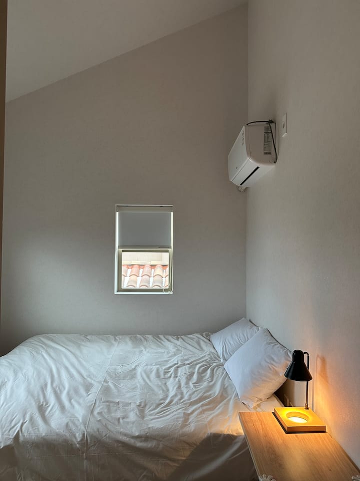 غرفة النوم 2