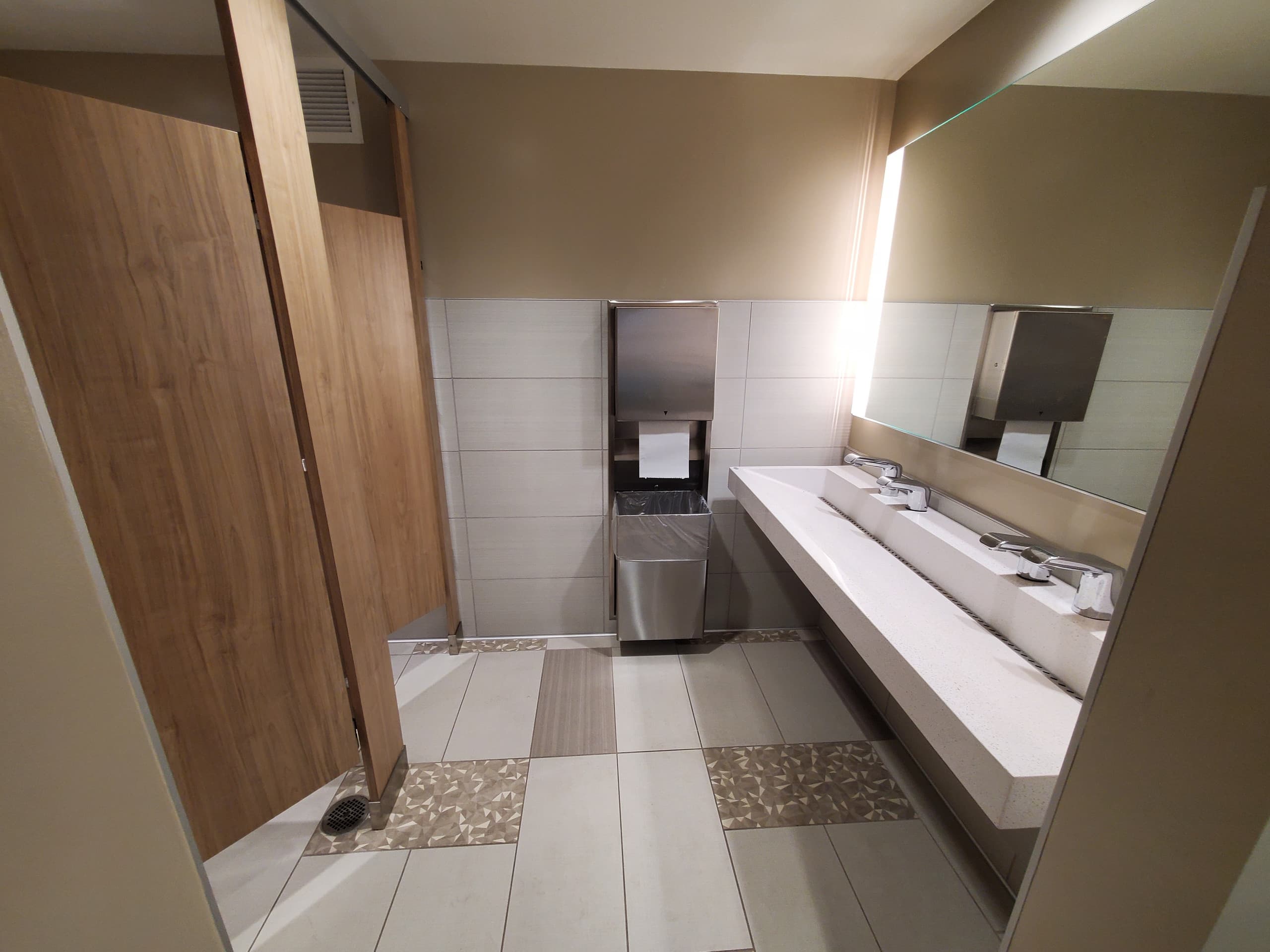 OceanView on 36th Floor,1 free parking - Image 5