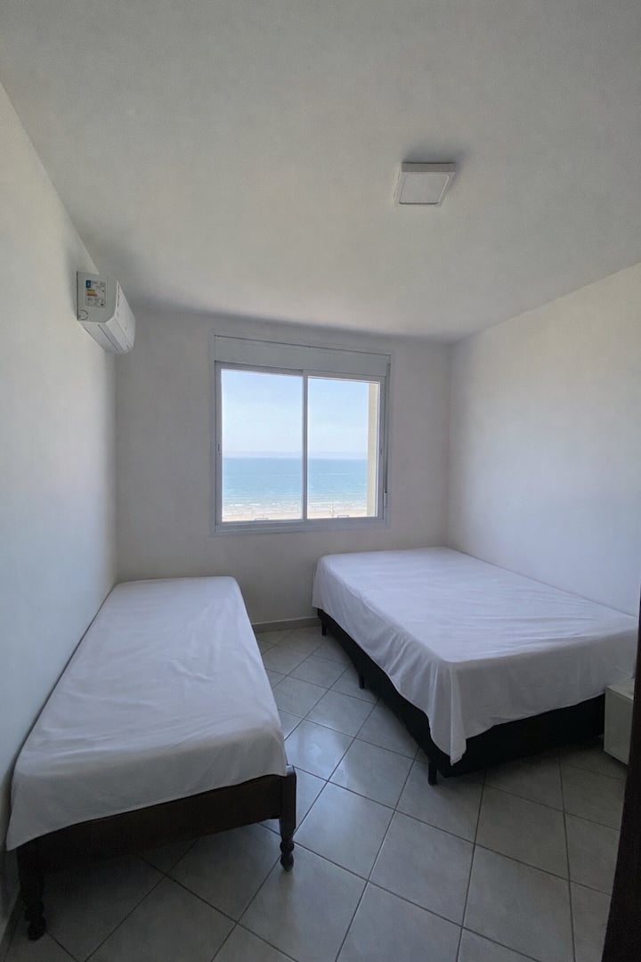 Dhomë gjumi 2