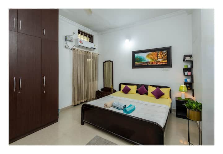 საძინებელი 1